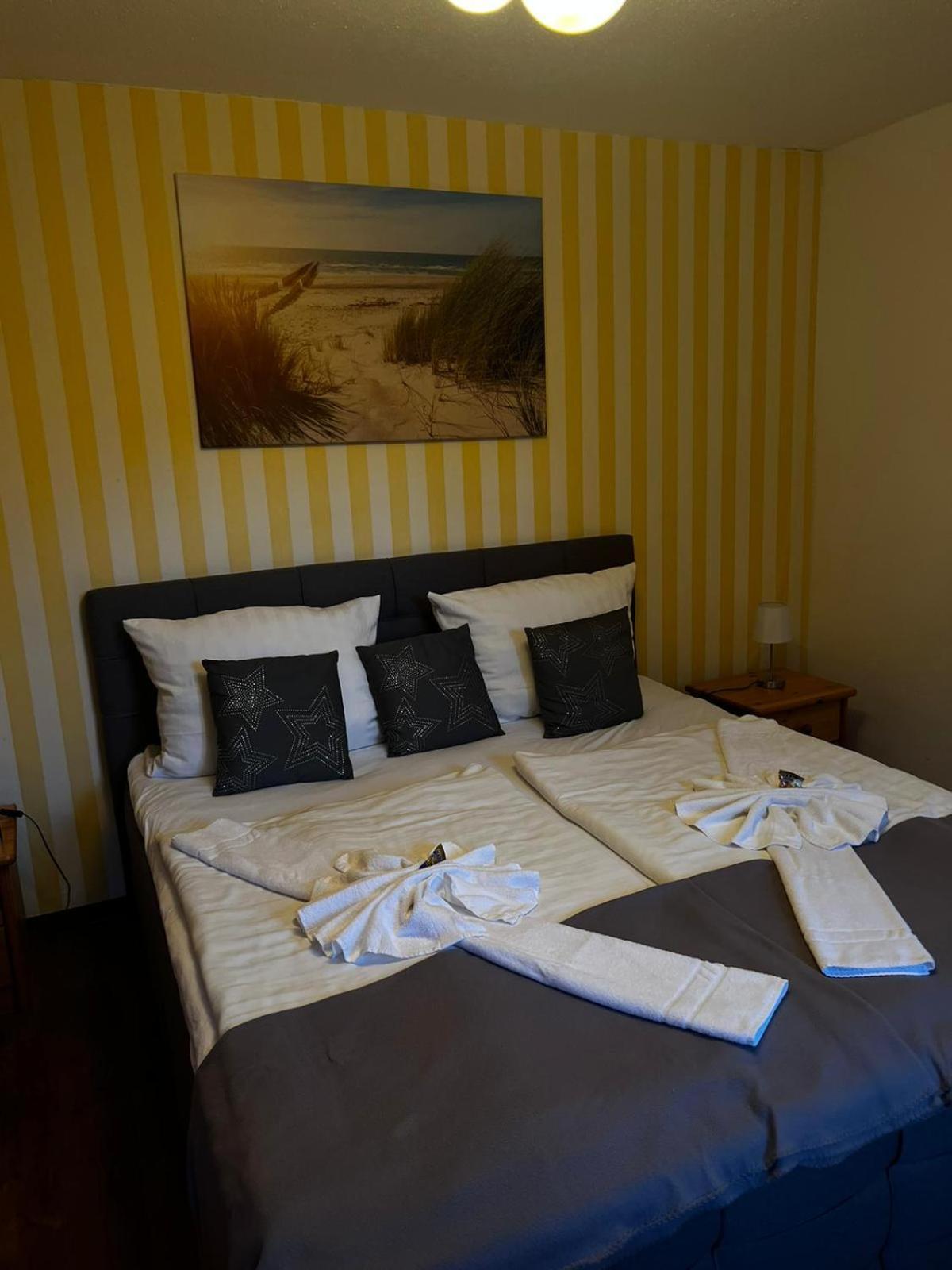 Altstadtcafe Und Pension Havelberg Dış mekan fotoğraf