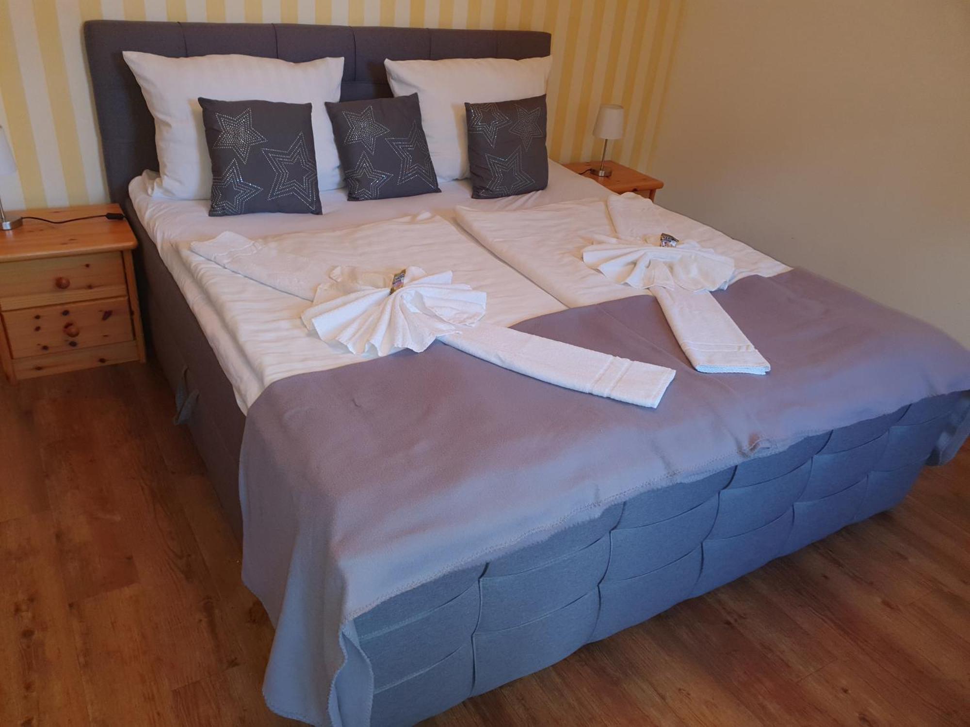 Altstadtcafe Und Pension Havelberg Dış mekan fotoğraf