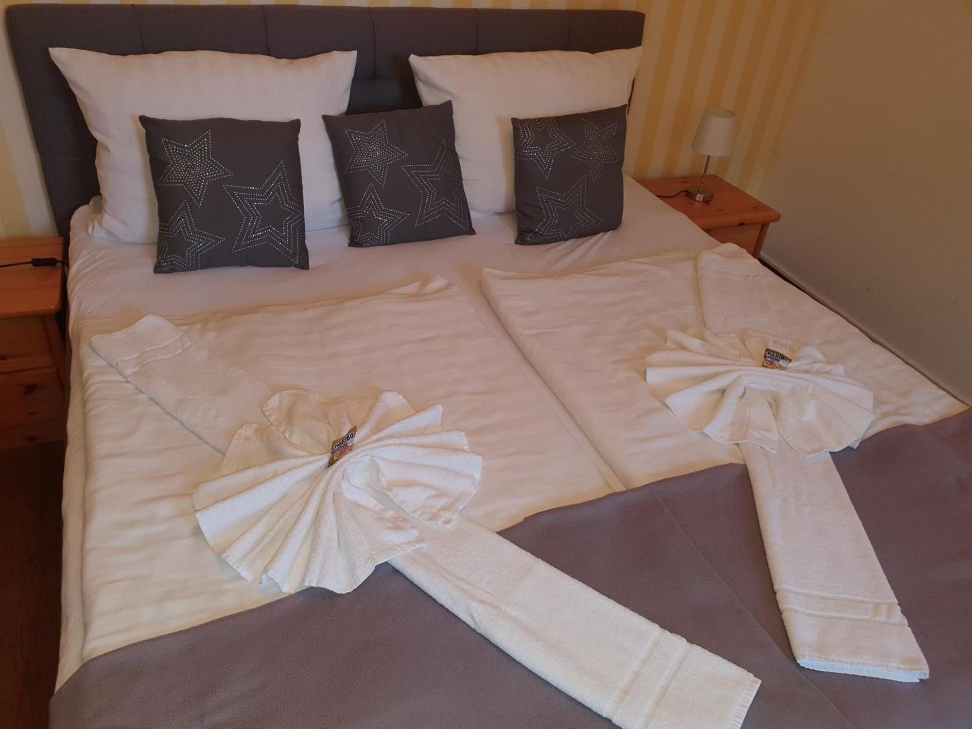 Altstadtcafe Und Pension Havelberg Dış mekan fotoğraf