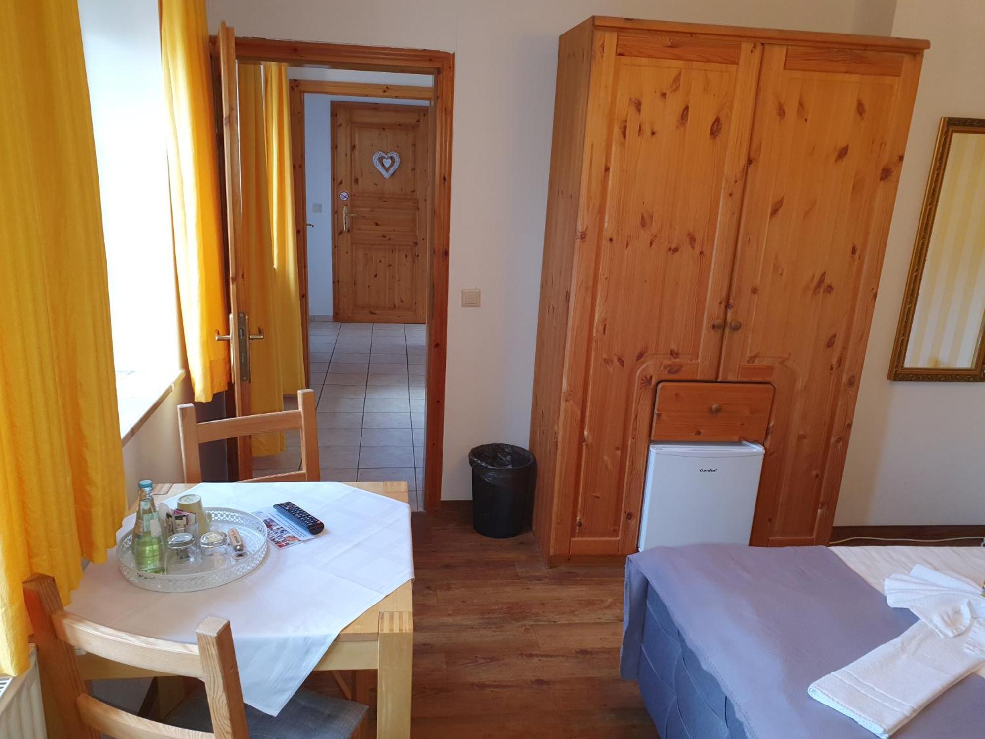 Altstadtcafe Und Pension Havelberg Dış mekan fotoğraf